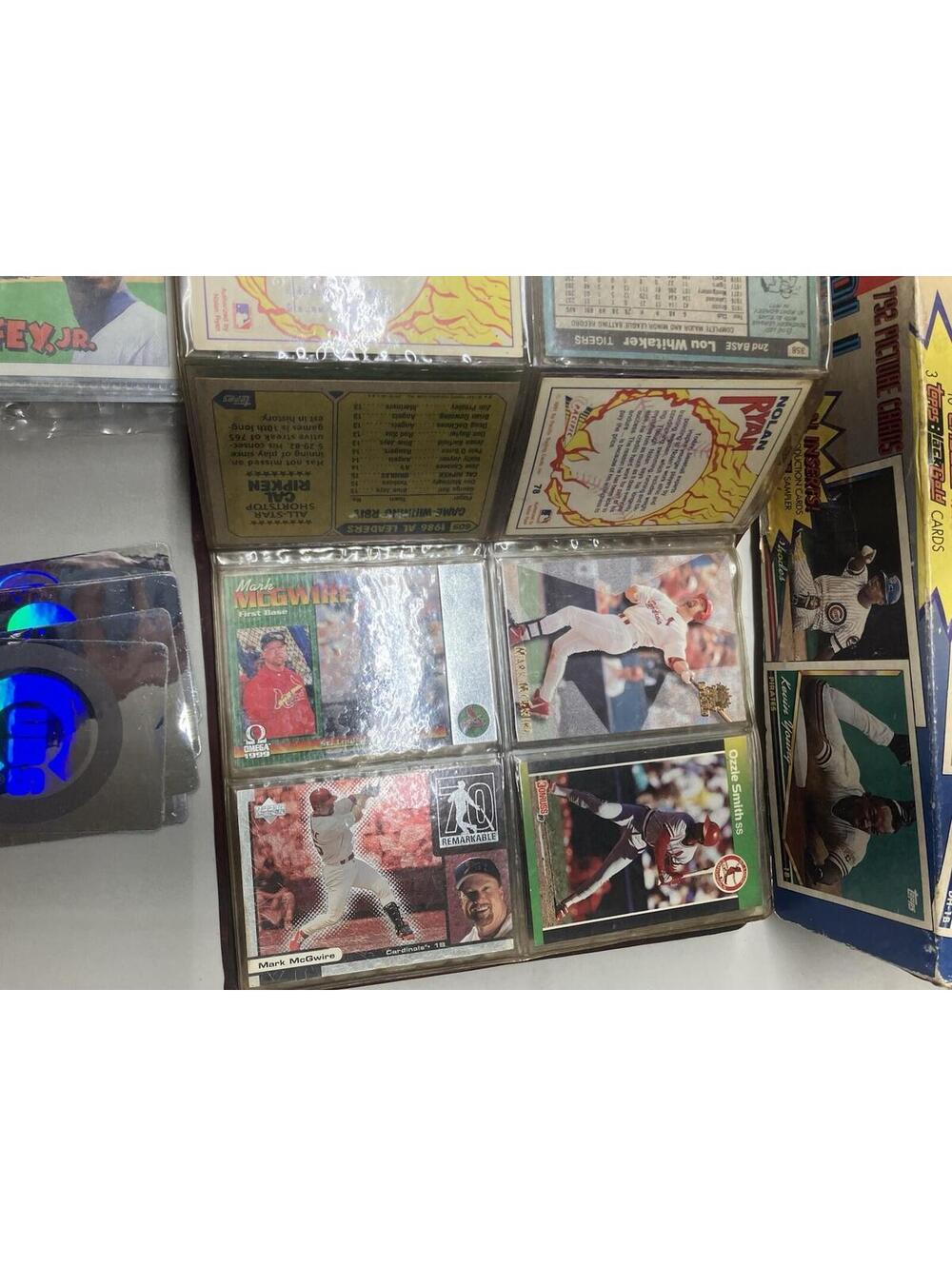 Random Lot Of Baseball Cards (90% Baseball 10% Other) - Picture 8 of 11